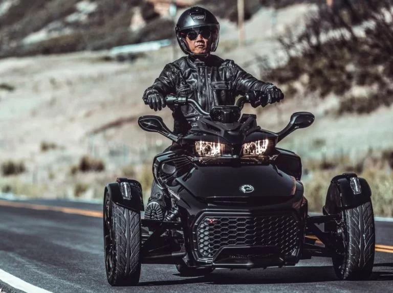 actiefoto 2021-can-am-spyder-f3