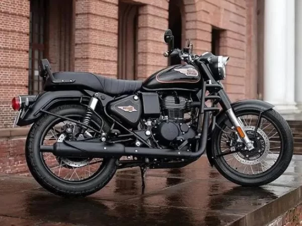 2023-Royal-Enfield-Bullet-350-motorcity-7