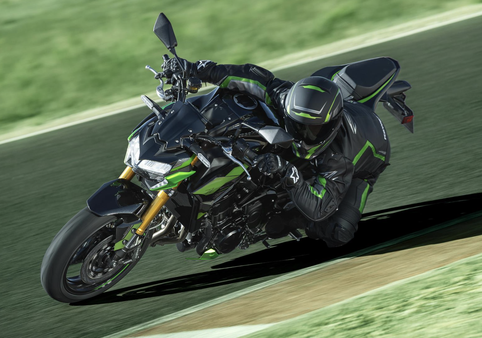 Actiefoto kawasaki Z900 bekijken