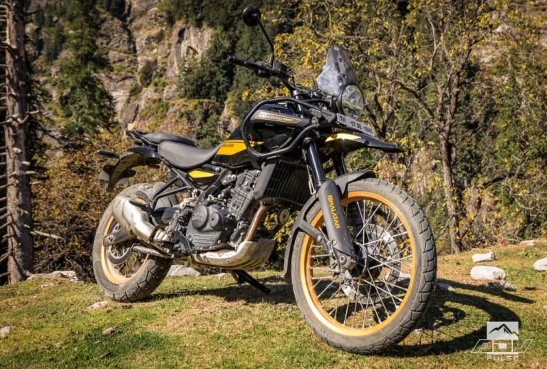 himalayan 452 lifestyle