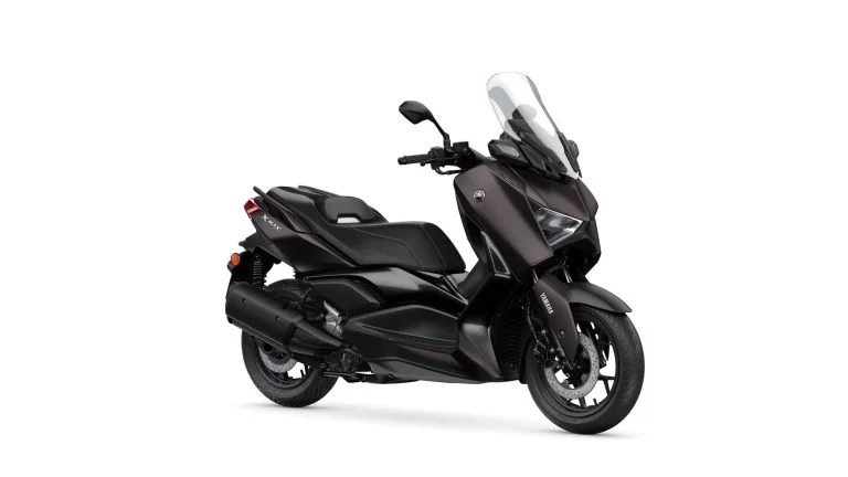 2024-yamaha-X-Max-300-Tech-Max