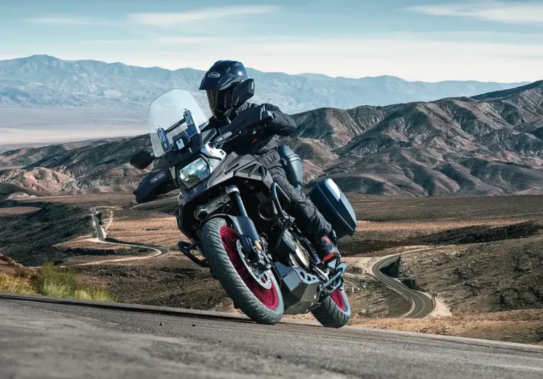 2026-Suzuki-V-Strom-1050-toermotor