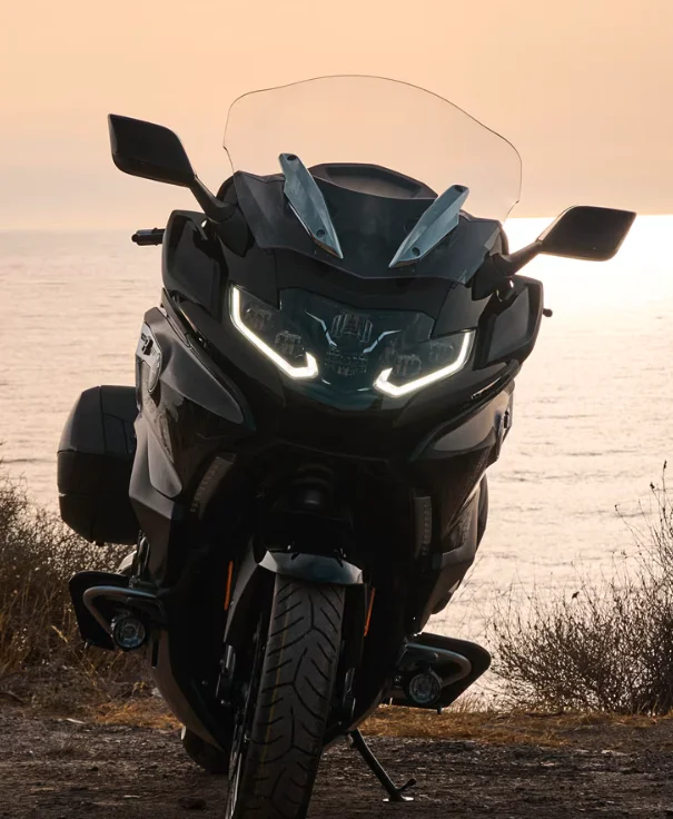 2026-bmw-k1600-grand-america-toermotor
