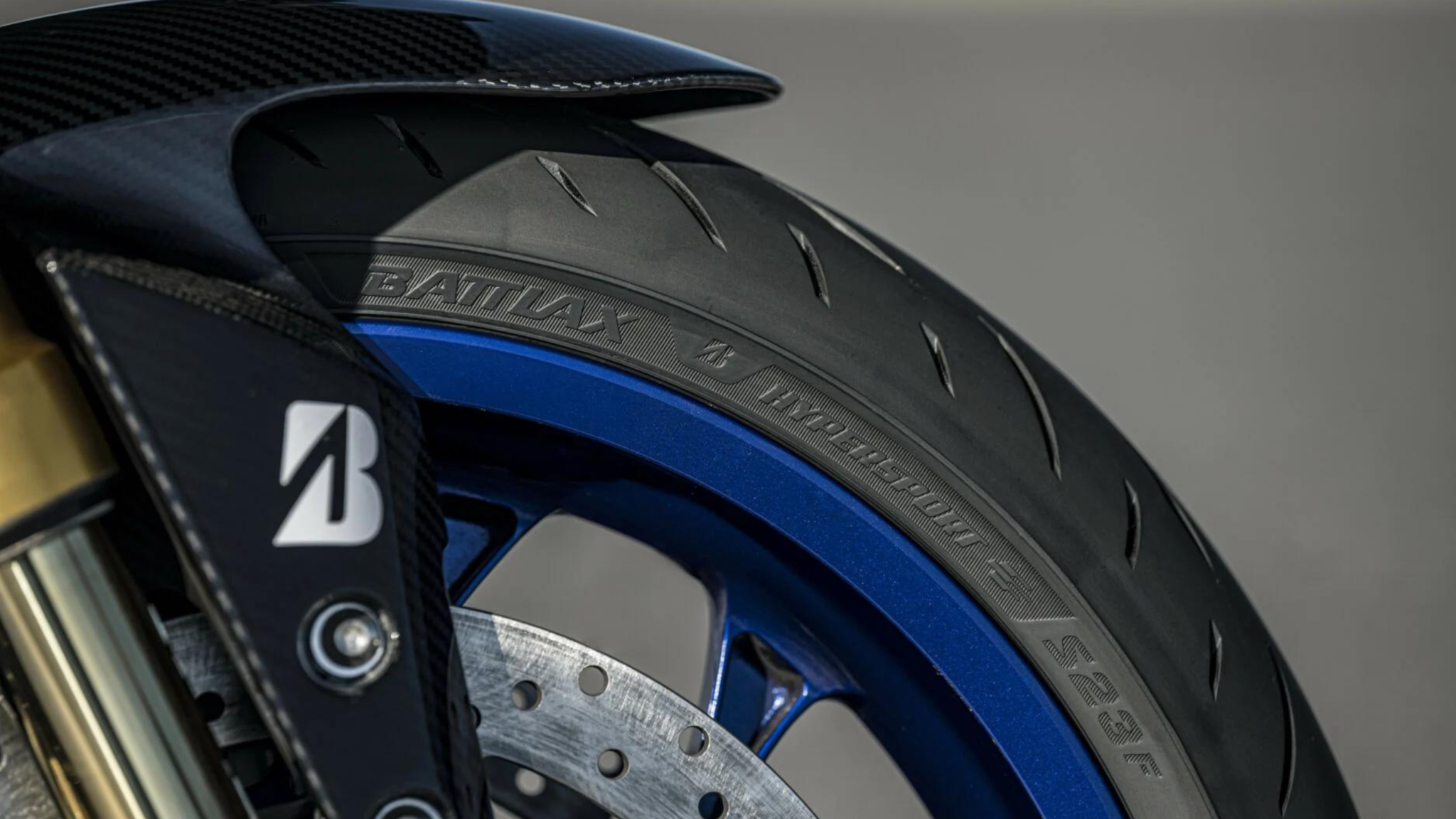Bridgestone S23 productfoto