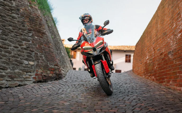 Ducati-Multistrada-V2-2026