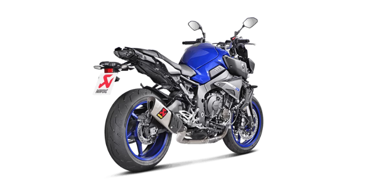 foto van een mt 10 met akrapovic onderdelen