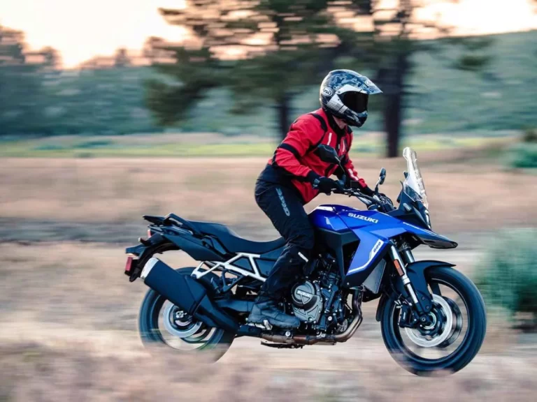 Suzuki-V-Strom-800-2024-blauw-2