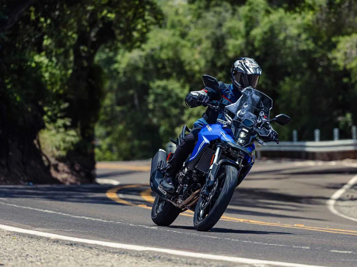 Suzuki-V-Strom-800-2024-blauw-3
