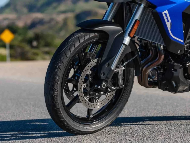 Suzuki-V-Strom-800-2024-kopen-2