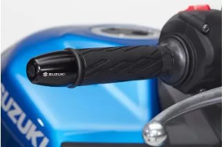 Stuurdeel van een Suzuki naked bike