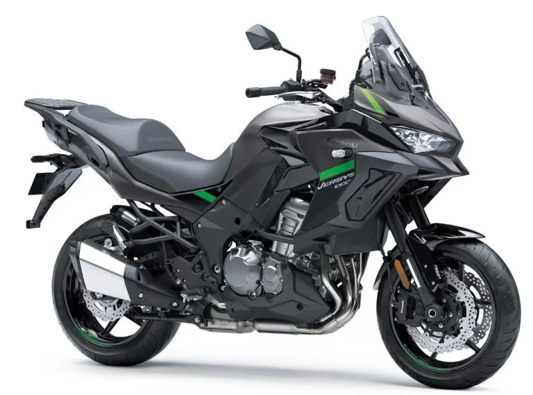 Versys 1000 motor in witte studio