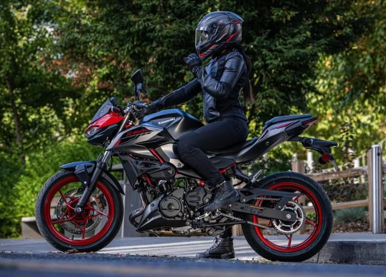 Kawasaki naked bike.