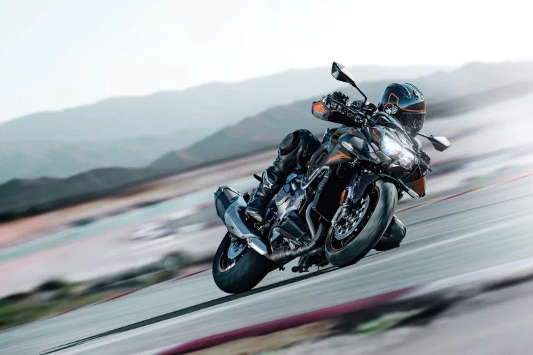 Kawasaki Z H2 op trackday