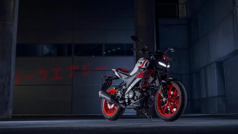 Yamaha MT-125 2027 in de kleur Redline White