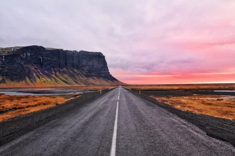iceland road
