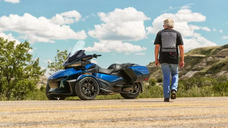 lifestylefoto can-am spyder 2024