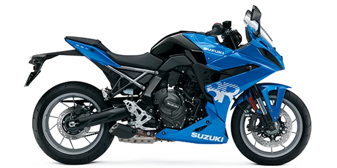 Suzuki in een witte studio.