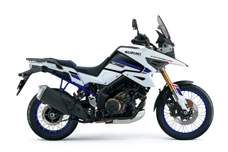 Suzuki V-Strom 1050DE 2027 Pearl Tech White Glass Sparkle Black