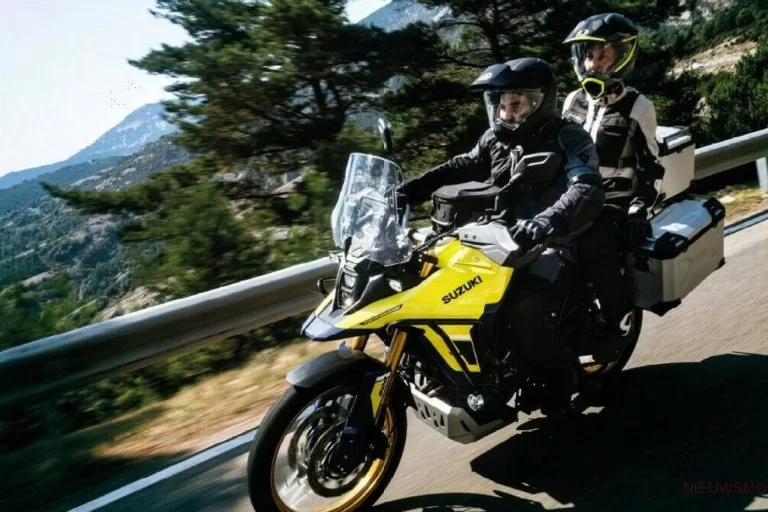 suzuki vstrom 8000DE actiefoto travel