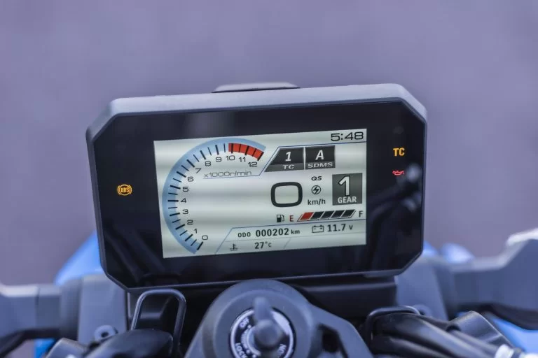 TFT display Suzuki gsx-8s