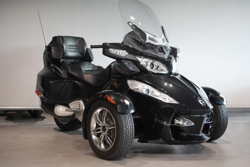 Can-Am SPYDER RT-S SE5