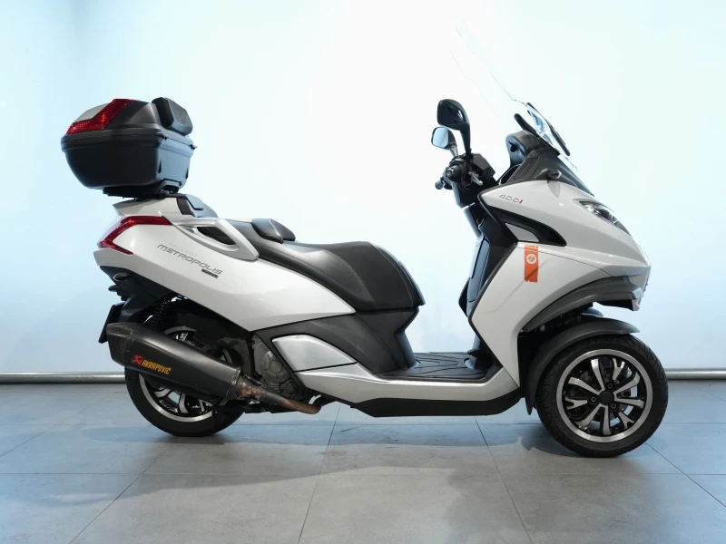 Foto van Peugeot METROPOLIS 400